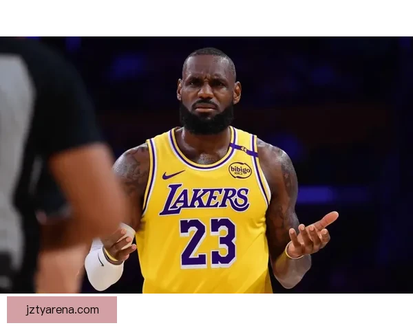 詹姆斯盛赞布朗尼具备NBA实力：我们家做事从不敷衍